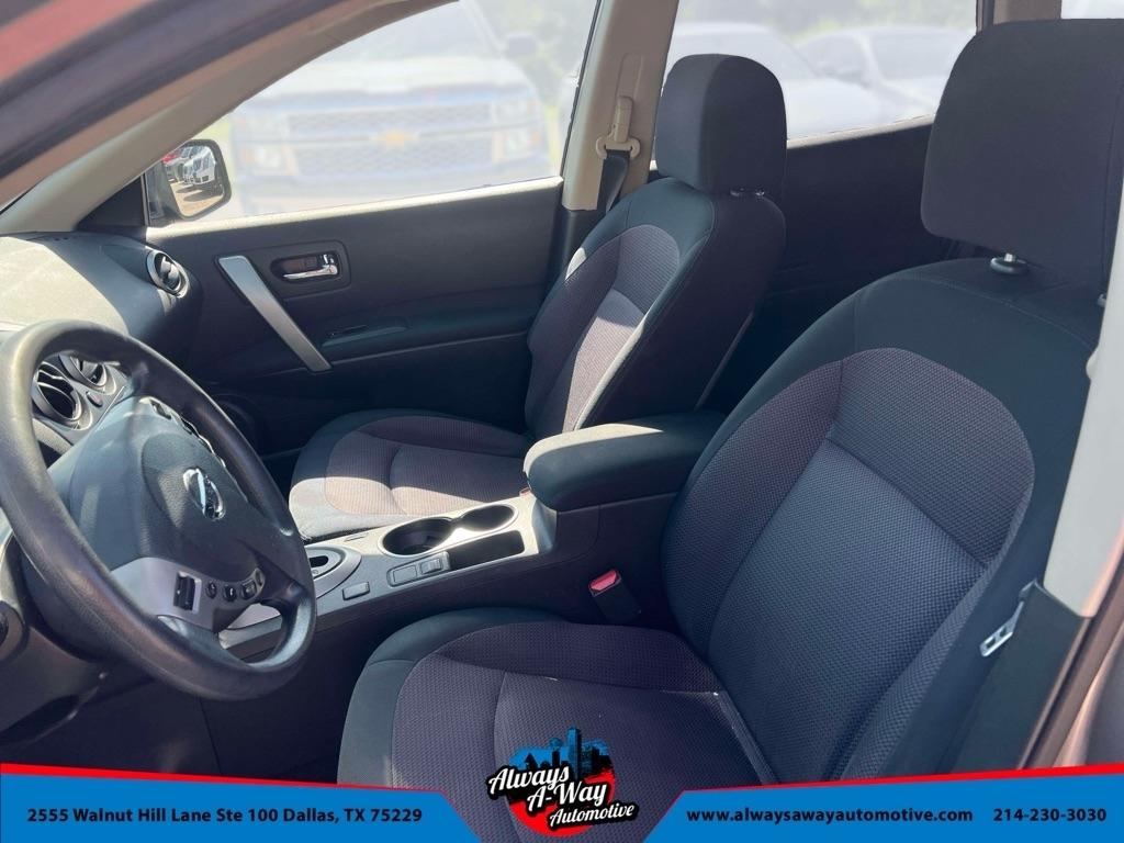 Nissan Rogue S AWD 2013