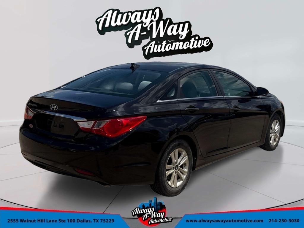 Hyundai Sonata GLS 2013