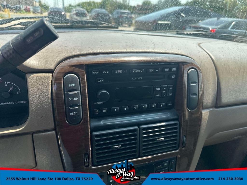 Ford Explorer Eddie Bauer 2WD 2002