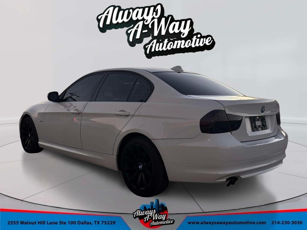BMW 3-Series 328i 2011