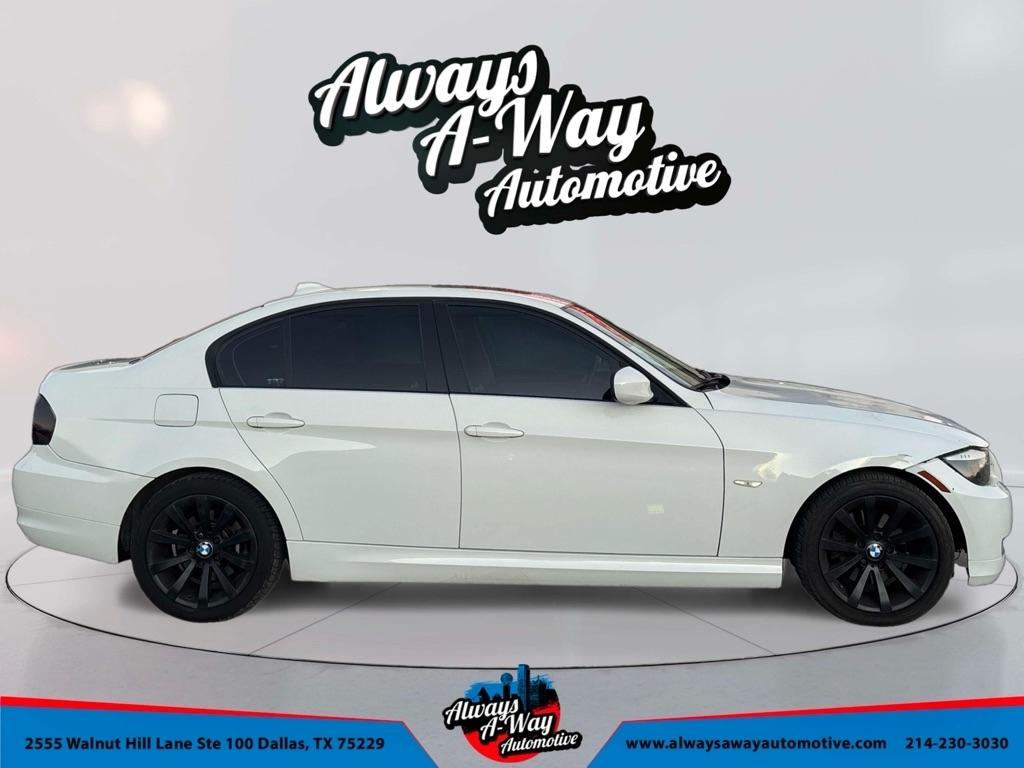 BMW 3-Series 328i 2011