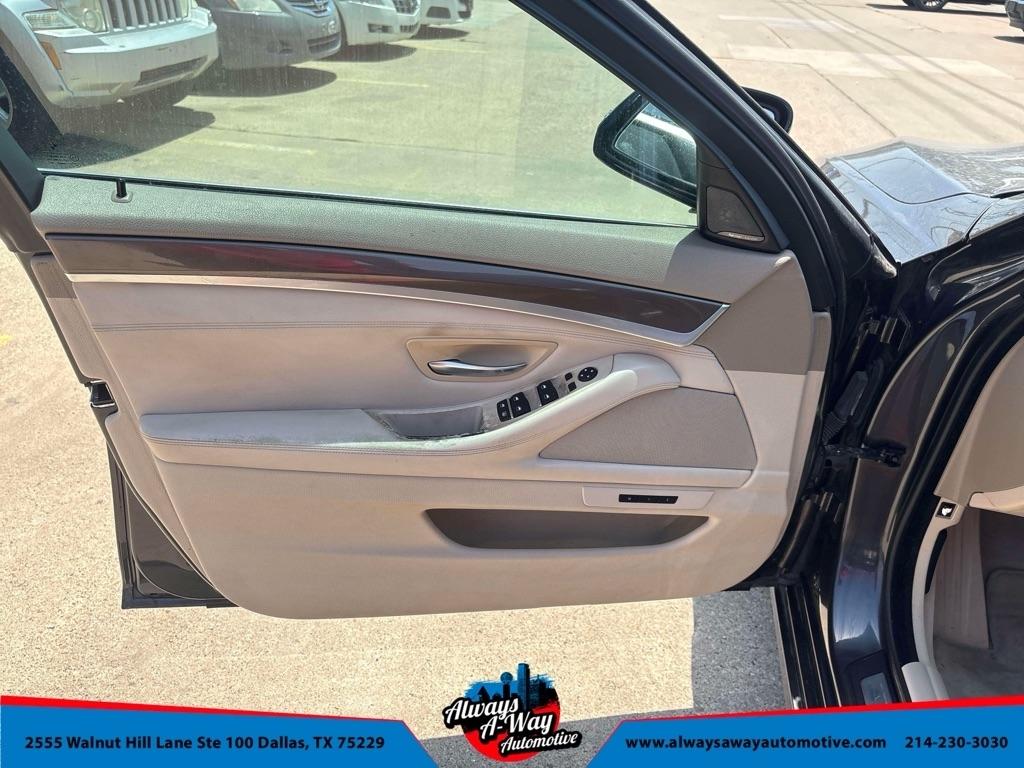 BMW 5-Series 550i 2014