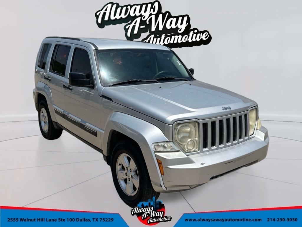 Jeep Liberty Sport 2WD 2012