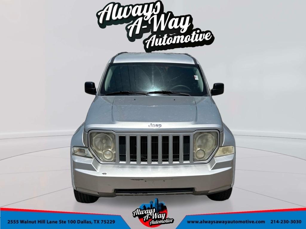 Jeep Liberty Sport 2WD 2012