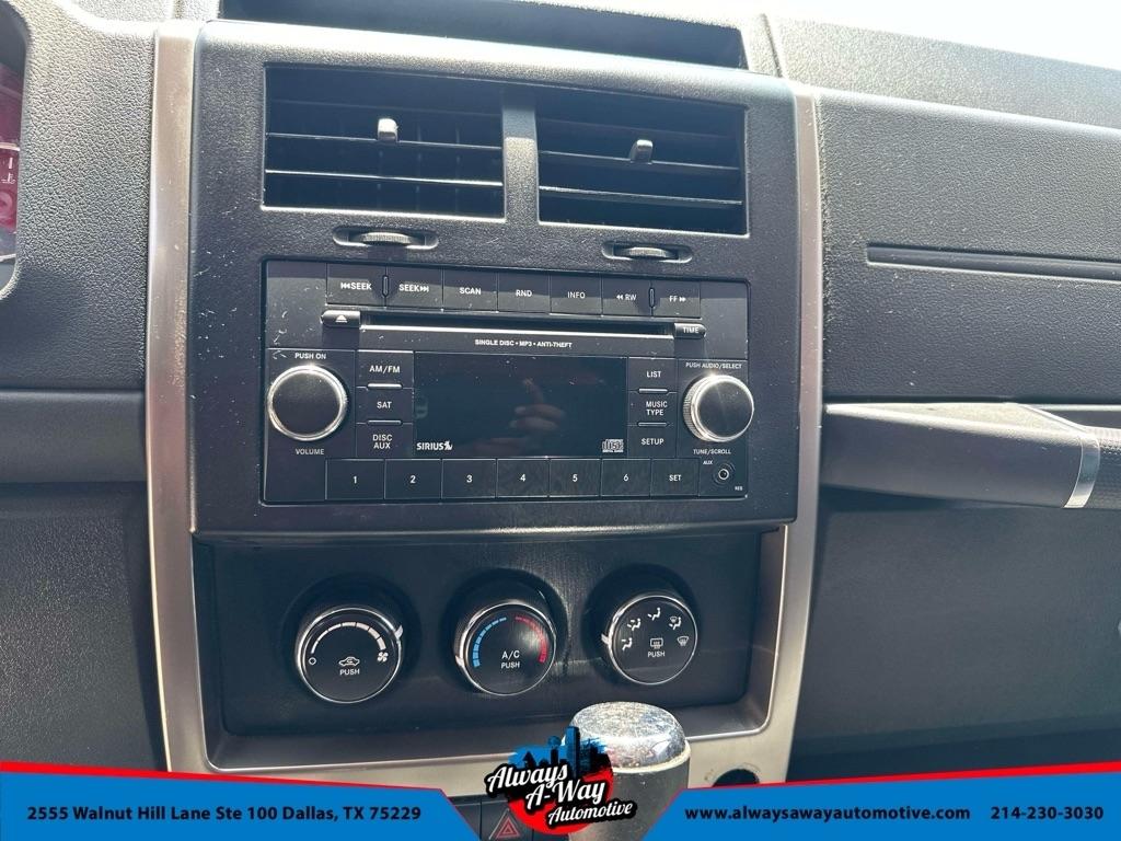Jeep Liberty Sport 2WD 2012