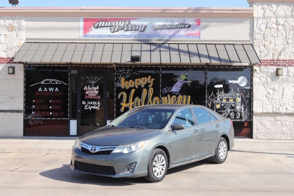 Toyota Camry L 2012