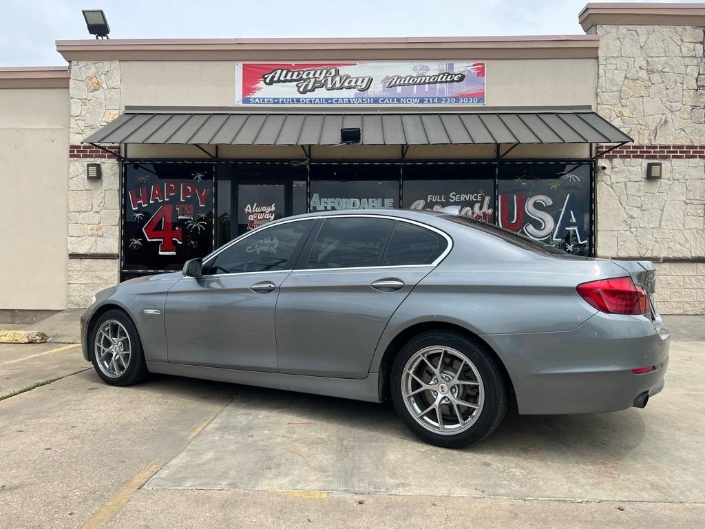 BMW 5-Series 535i 2012