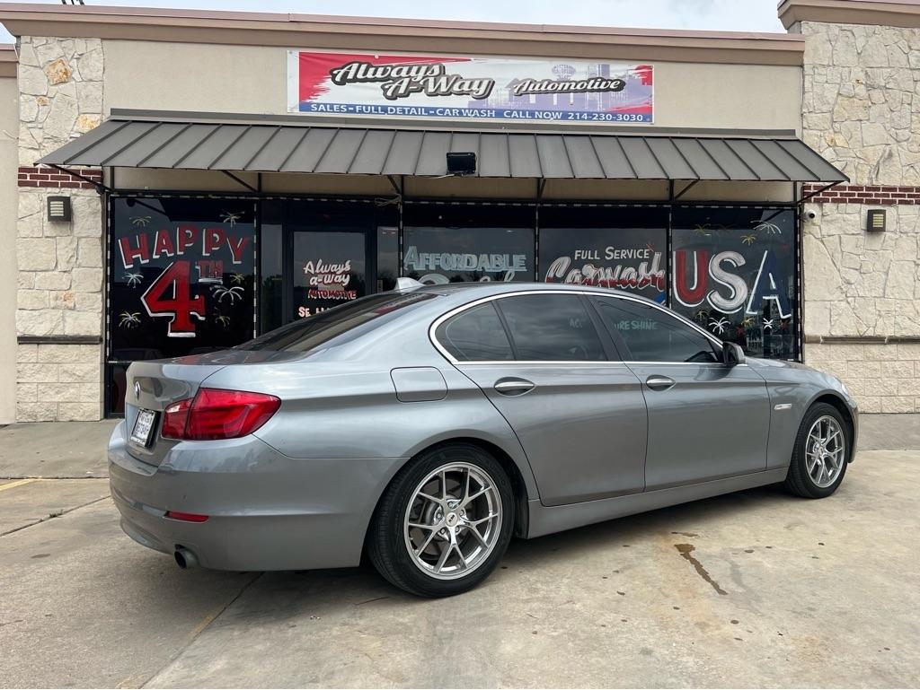 BMW 5-Series 535i 2012