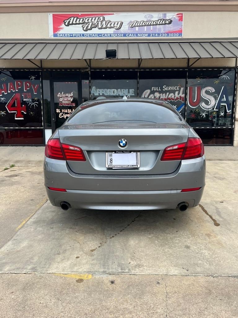 BMW 5-Series 535i 2012
