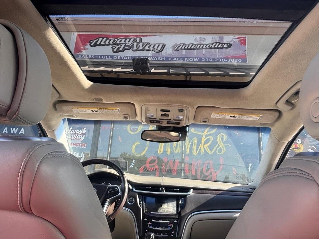 Cadillac XTS Platinum 2013