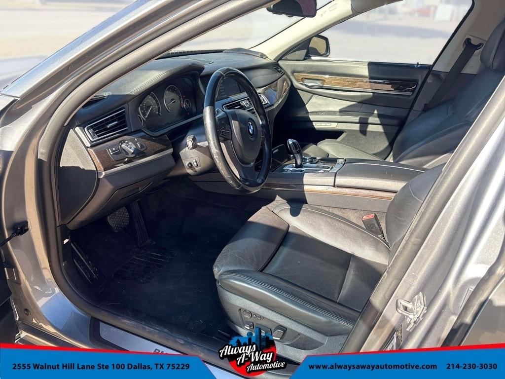 BMW 7-Series 750Li 2012