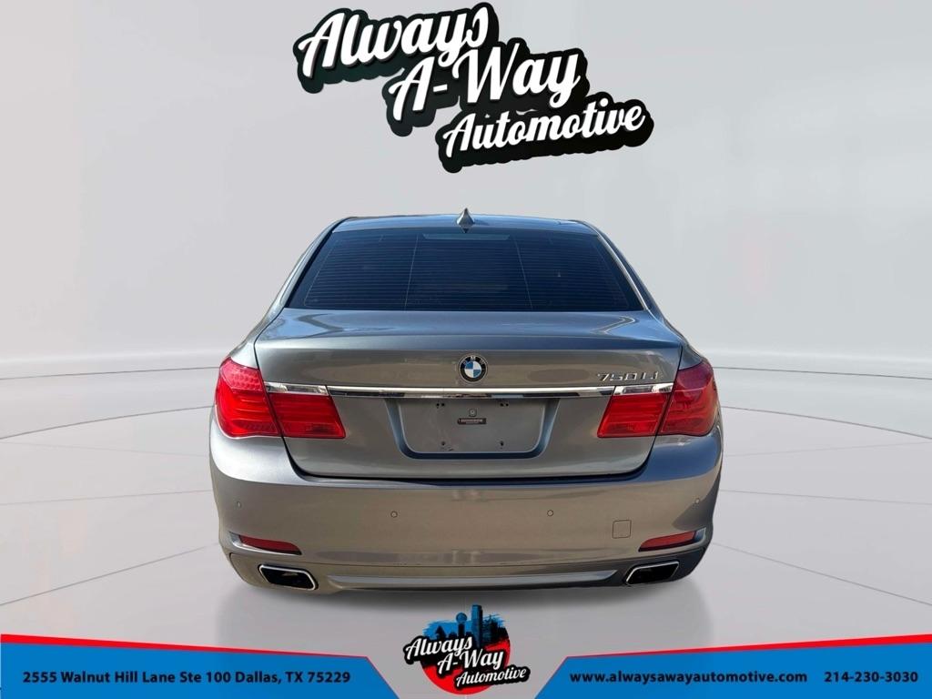 BMW 7-Series 750Li 2012