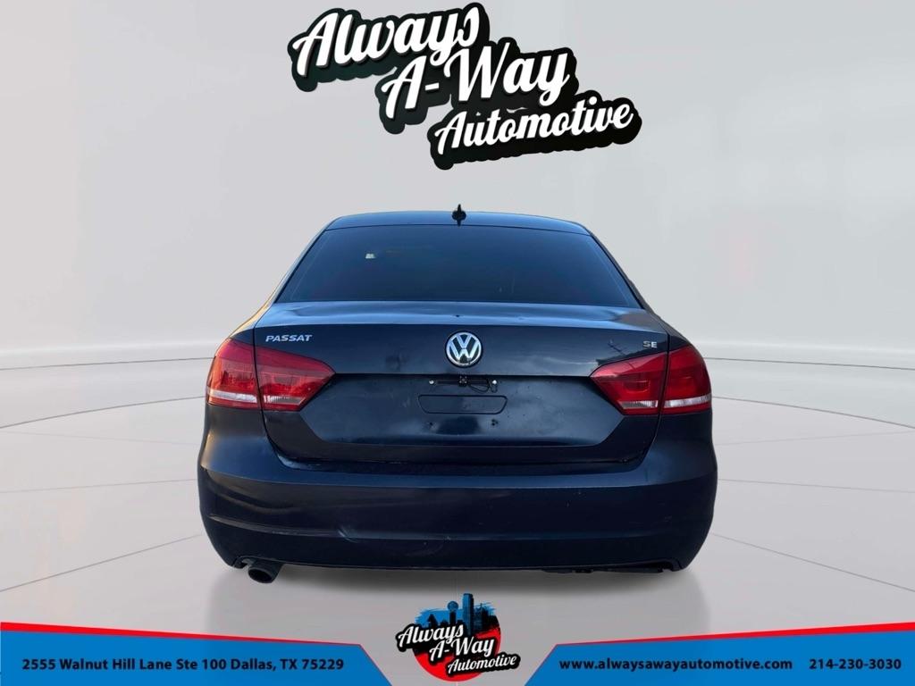 Volkswagen Passat 2.5L SE AT 2012
