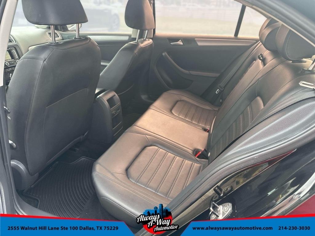 Volkswagen Jetta SEL 2014