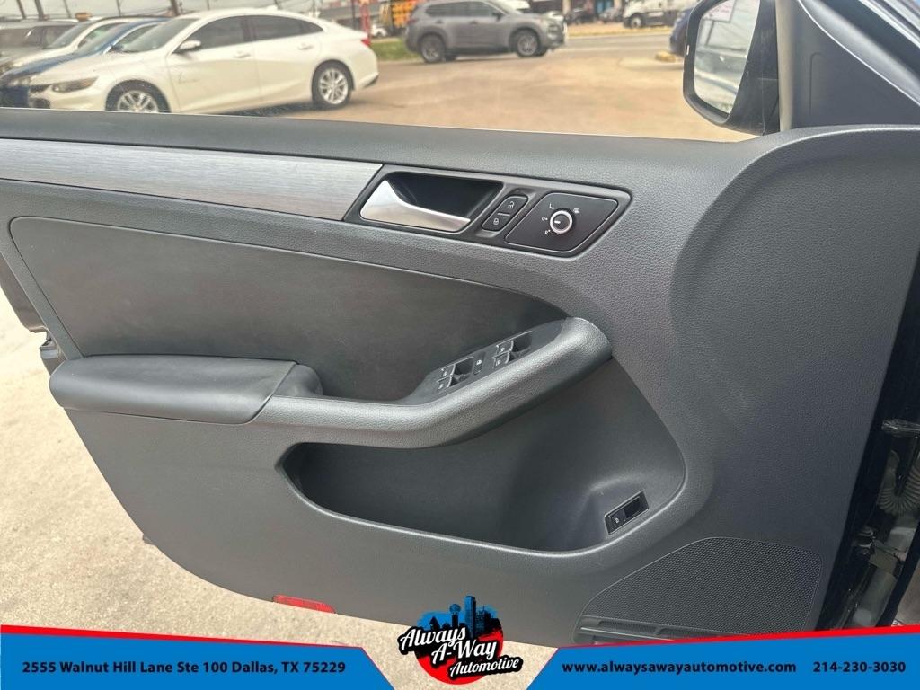 Volkswagen Jetta SEL 2014