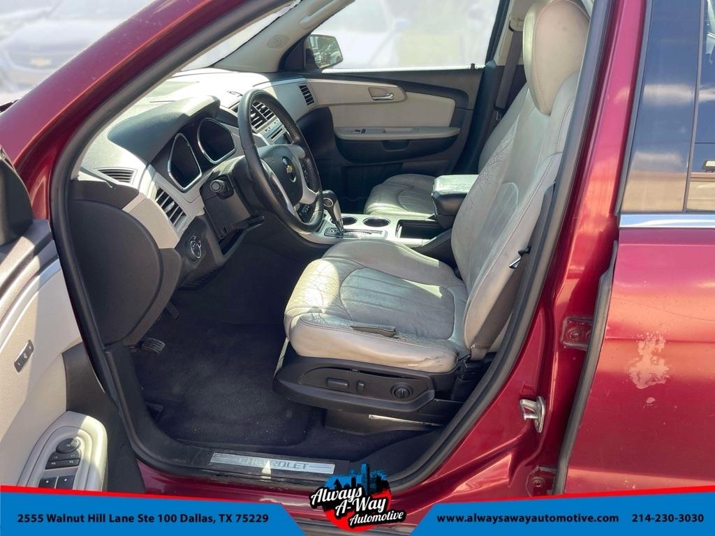 Chevrolet Traverse LTZ FWD 2010
