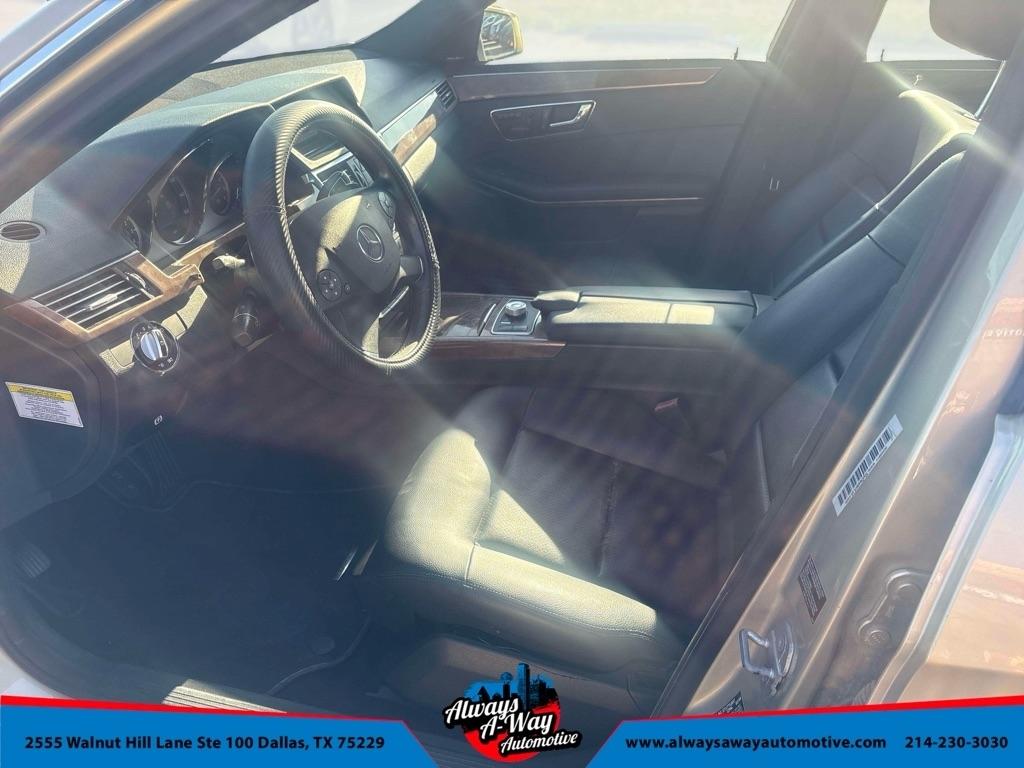 Mercedes-Benz E-Class E350 Sedan 4MATIC 2010