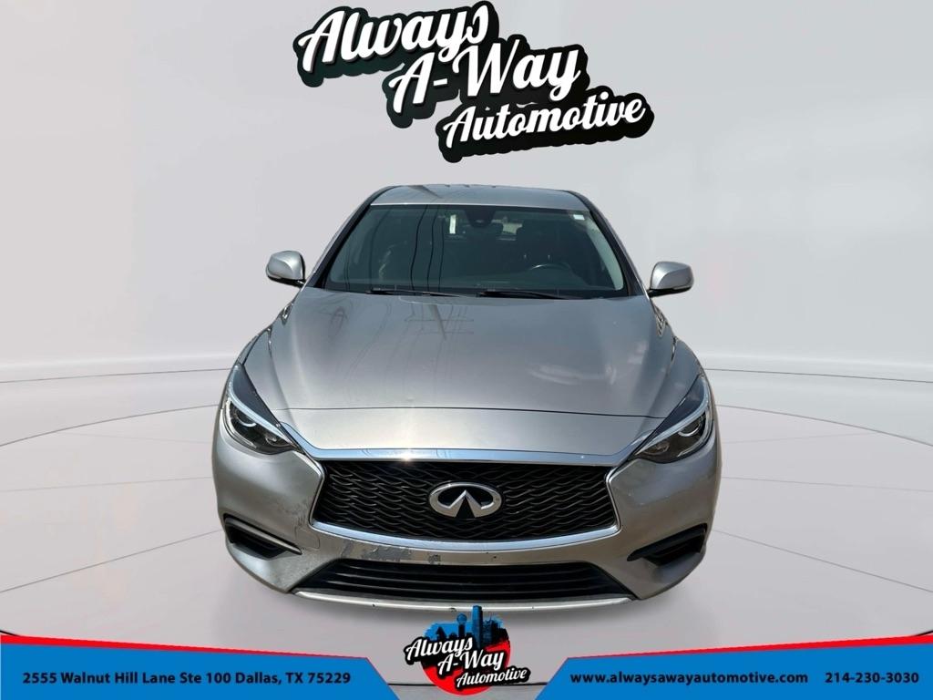 Infiniti QX30 Base 2018