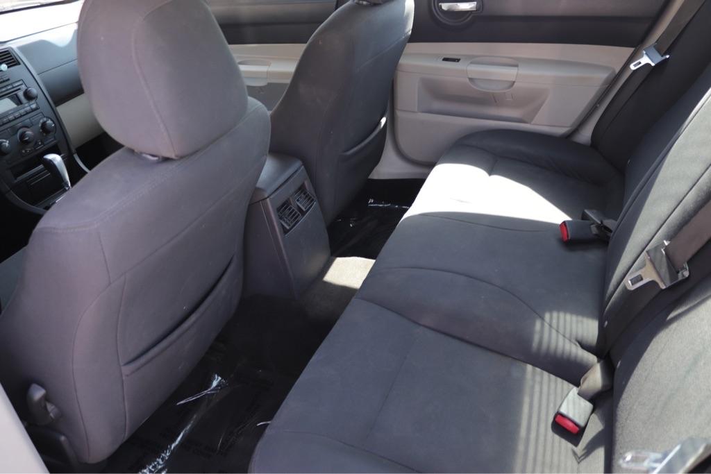Dodge Charger SE 2007