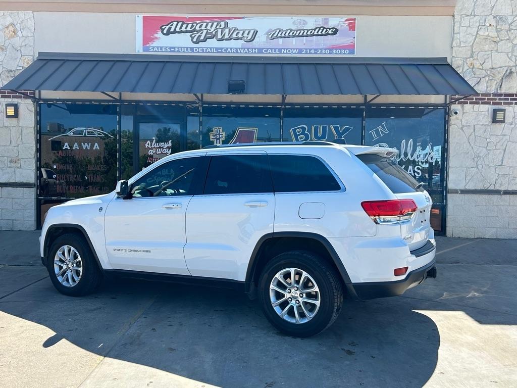 Jeep Grand Cherokee Laredo 4WD 2015