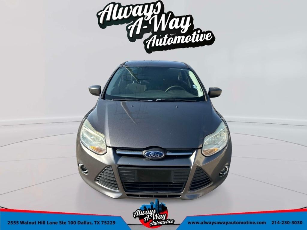 Ford Focus SE Sedan 2012