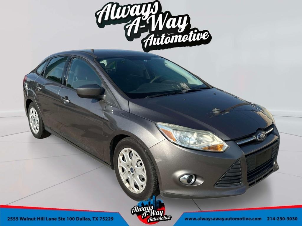Ford Focus SE Sedan 2012