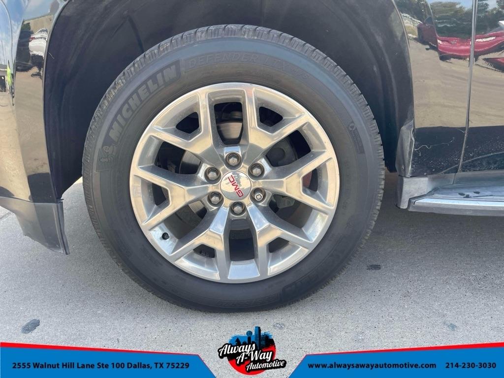 GMC Yukon XL SLT 1/2 Ton 2WD 2015