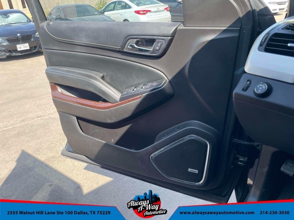 GMC Yukon XL SLT 1/2 Ton 2WD 2015