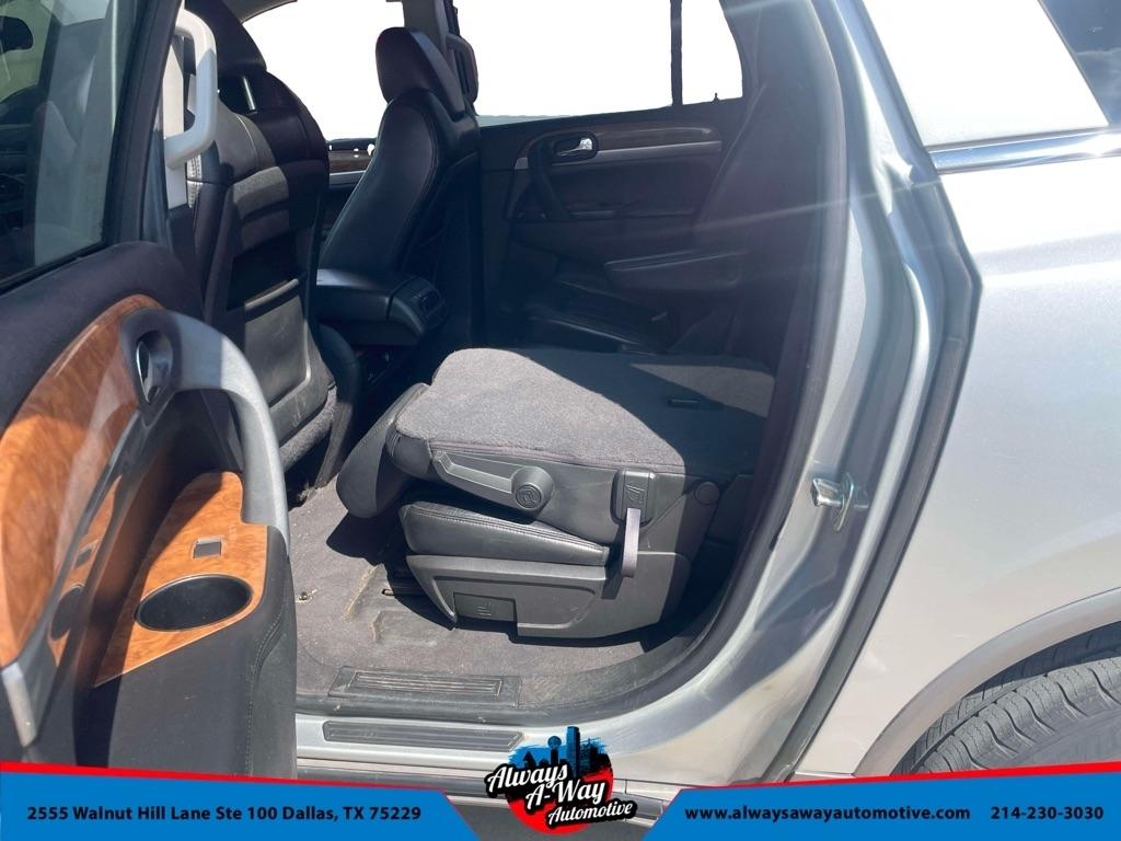 Buick Enclave Leather FWD 2012