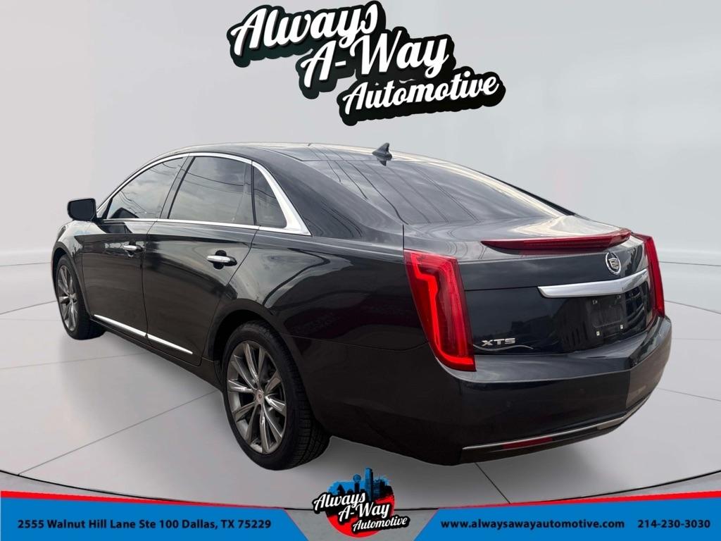 Cadillac XTS Base 2013