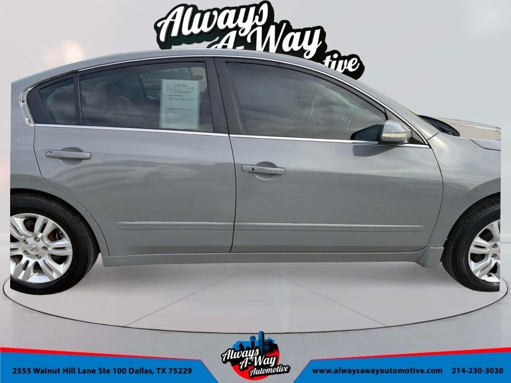Nissan Altima 2.5 2012