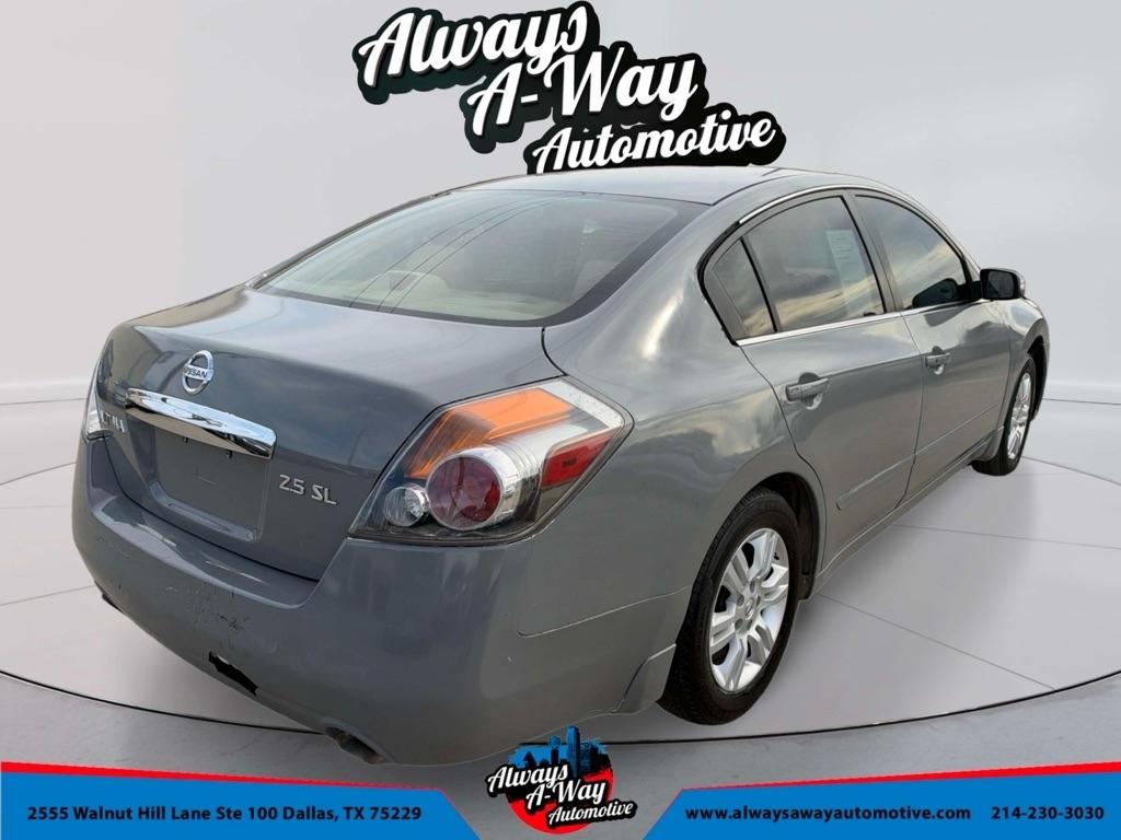 Nissan Altima 2.5 2012