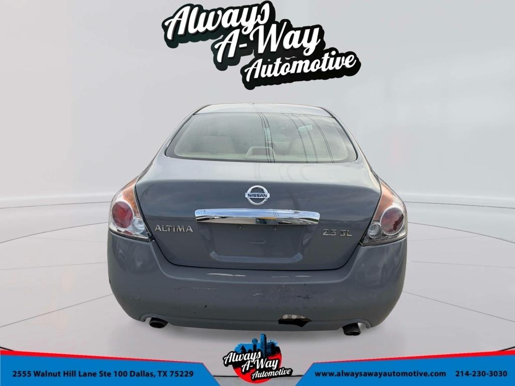Nissan Altima 2.5 2012