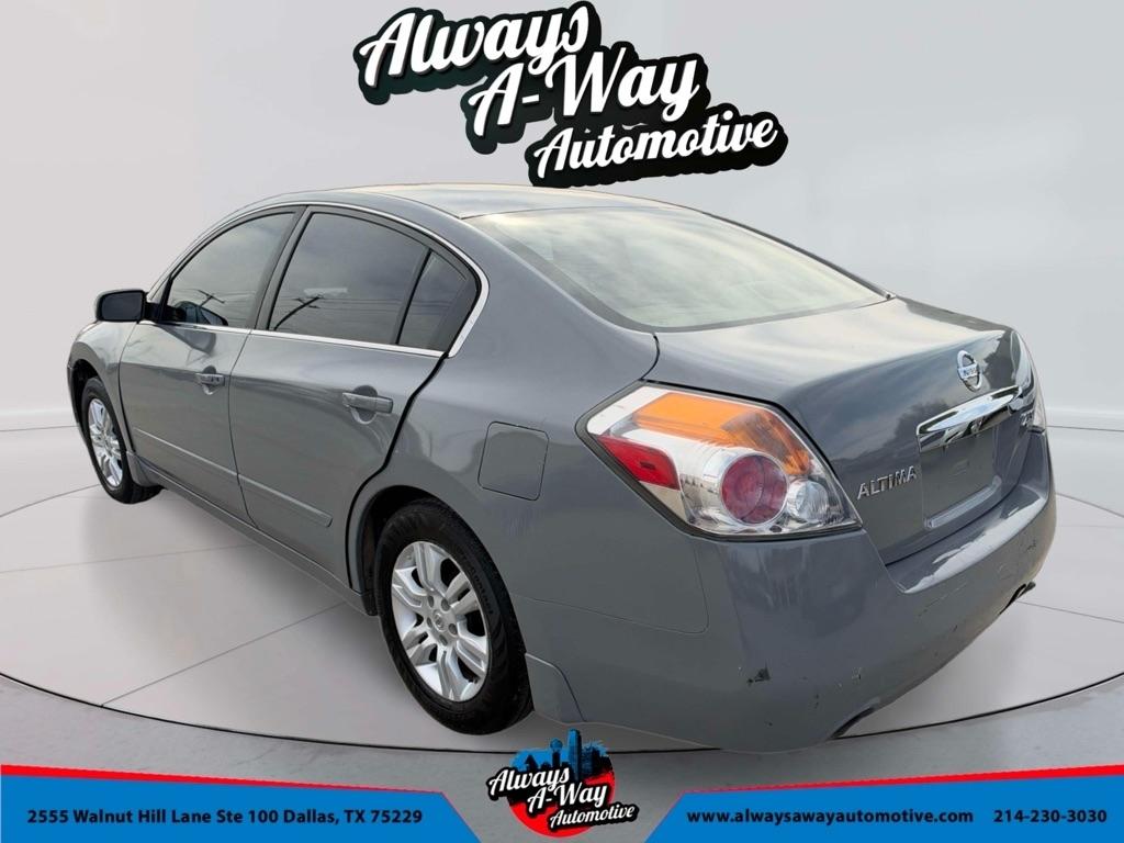 Nissan Altima 2.5 2012
