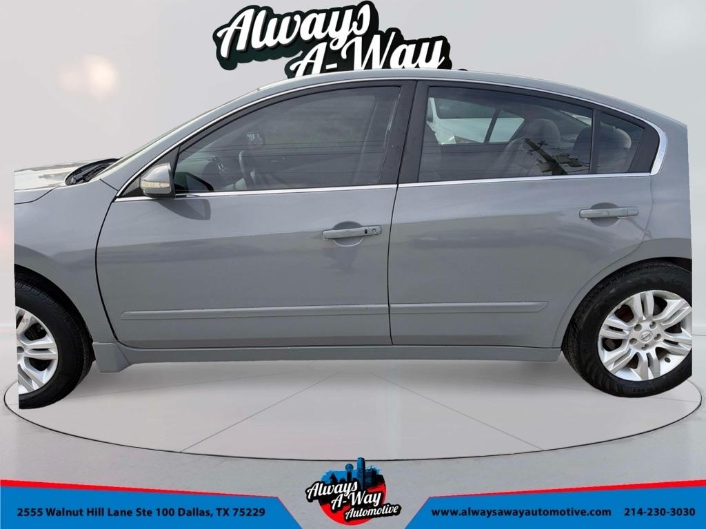 Nissan Altima 2.5 2012