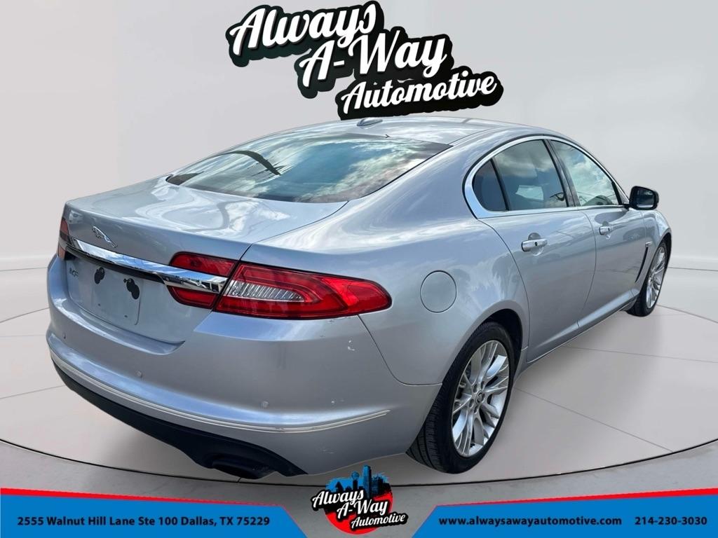 Jaguar XF-Series XF 2012