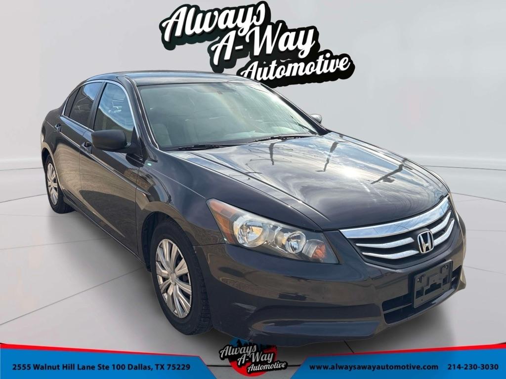 Honda Accord LX sedan AT 2012