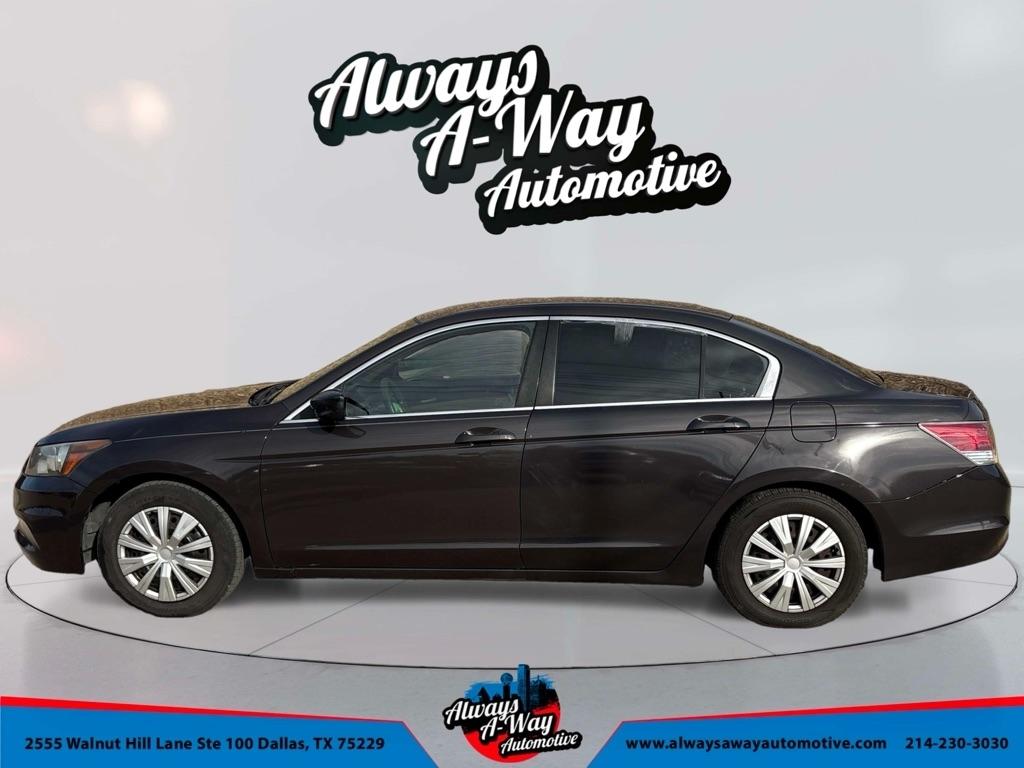 Honda Accord LX sedan AT 2012