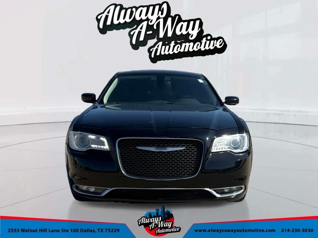 Chrysler 300 Touring AWD 2019