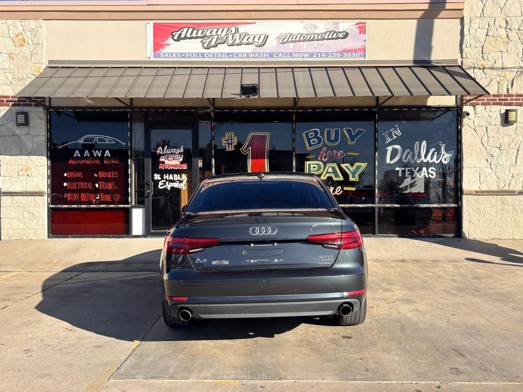 Audi A4 2.0T Premium quattro Sedan 2017