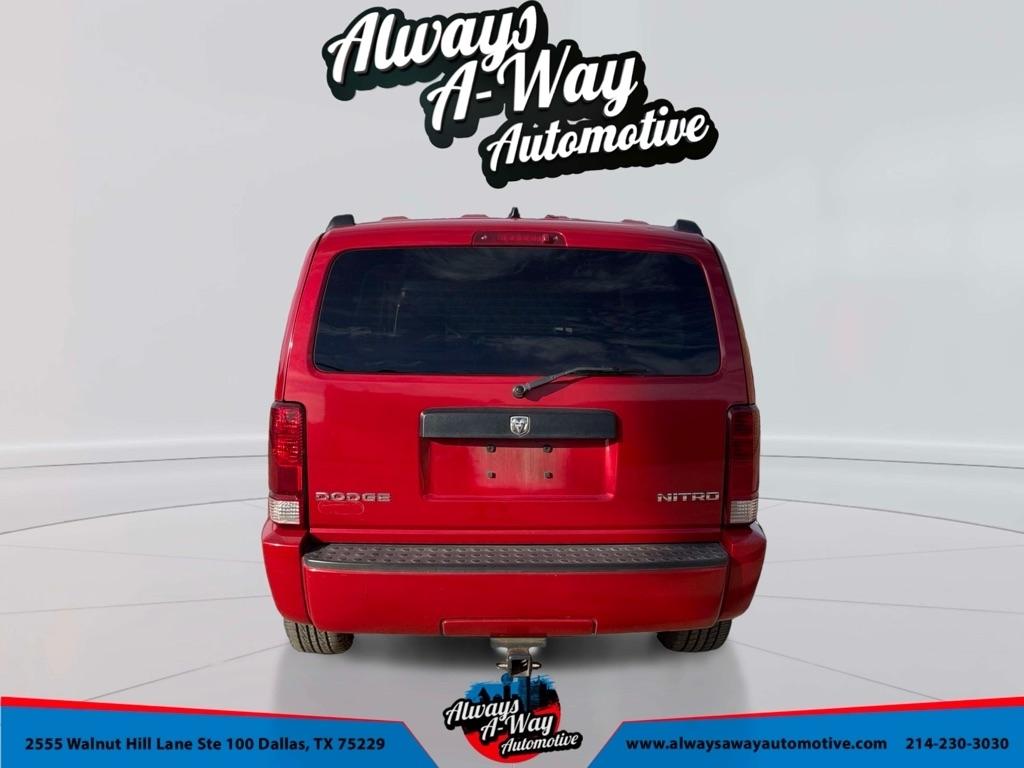 Dodge Nitro Heat 2WD 2011