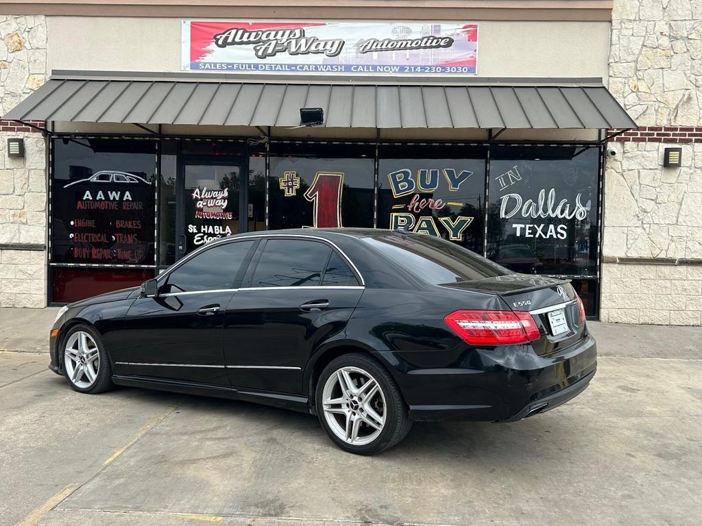 Mercedes-Benz E-Class E550 Sedan 2011