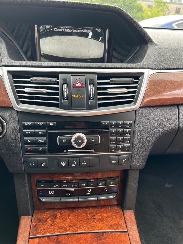 Mercedes-Benz E-Class E550 Sedan 2011