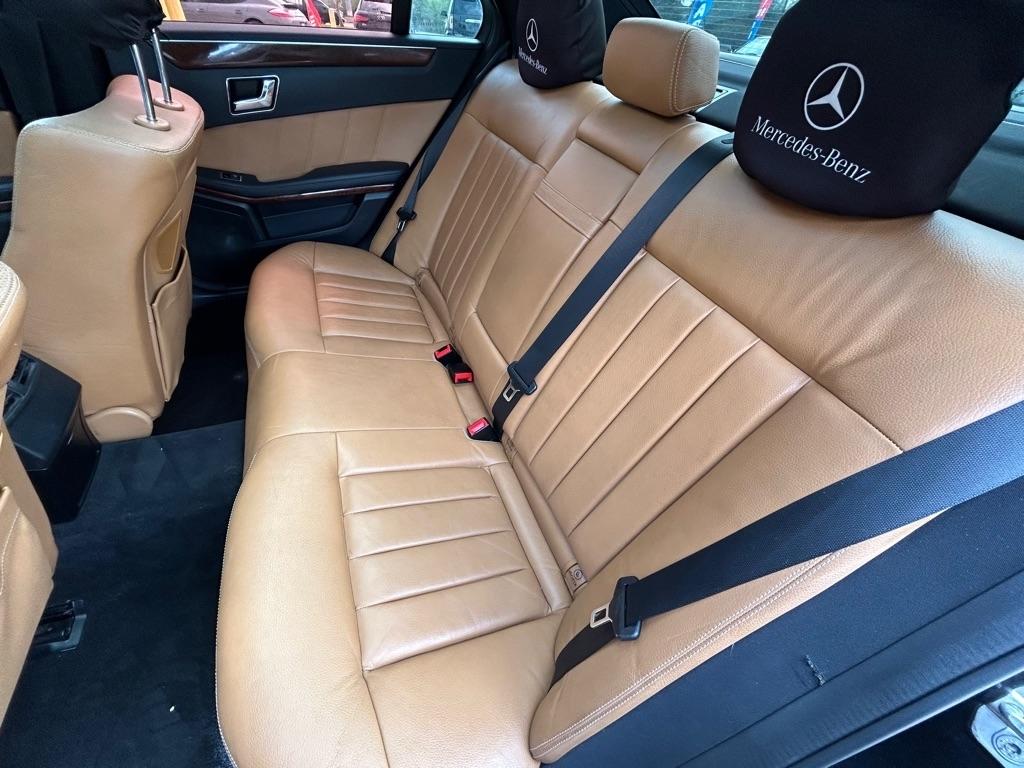 Mercedes-Benz E-Class E550 Sedan 2011