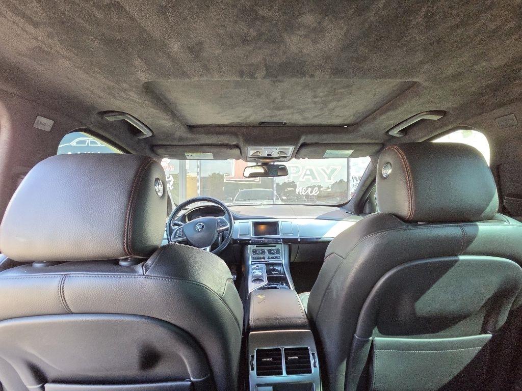 Jaguar XF-Series XF 3.0 Sport 2015