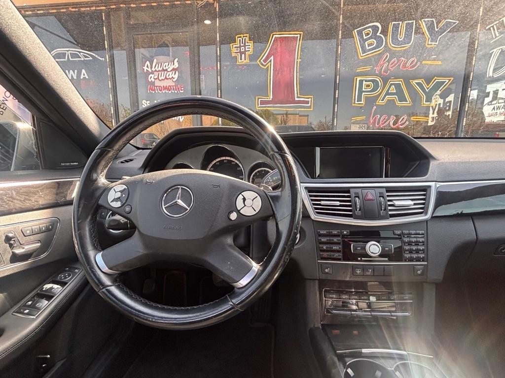 Mercedes-Benz E-Class E350 Sedan 2011