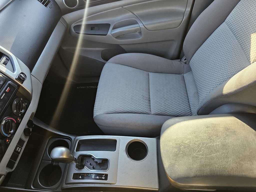 Toyota Tacoma  2012