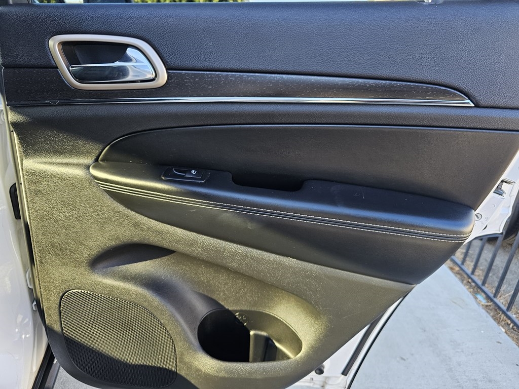 Jeep Grand Cherokee  2015