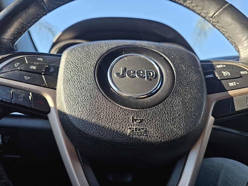 Jeep Grand Cherokee  2015