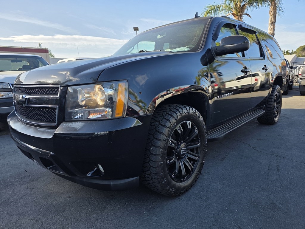 Chevrolet Suburban  2009